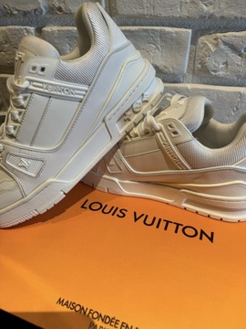 Buty sneakersy białe Louis Vuitton