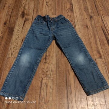 Spodnie jeansowe 6-7 lat
