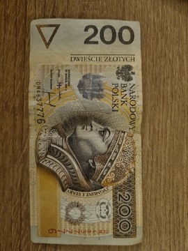 Banknot 200zł 1994r 777