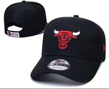 Czapka z daszkiem czarna męska Chicago Bulls. Czapka bejsbolówka New Era 