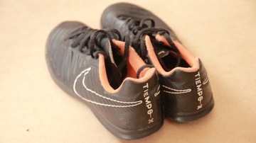 Buty Nike Tiempo-X rozmiar 35,5