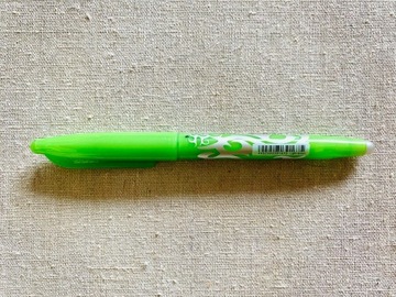 Długopis Frixion z gumką, jasnozielony