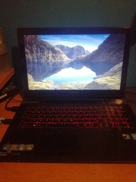 Lenovo Y50 i7-4710hq 12GB gtx 860m