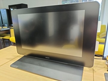 Wacom LCD Cintiq 27QHD z ErgoStand