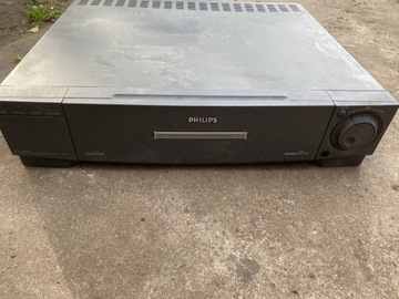 Magnetowid Philips VR737 uszkodzony