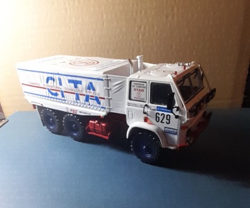 KULTOWA CIĘŻARÓWKA PRL Model 1:43 STAR DACAR