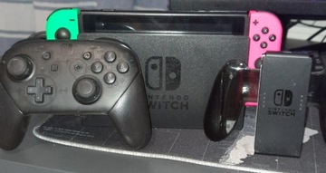 Nintendo switch v2 + 4 gry