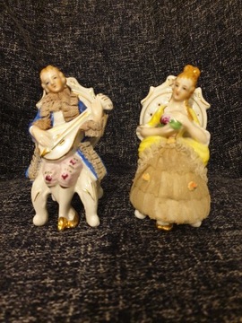 Figurki Porcelanowe chłopiec i dziewczyna