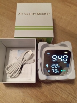 Air quality monitor 