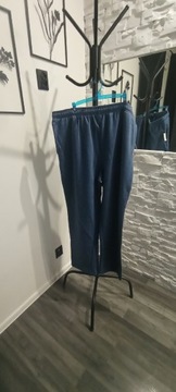 Spodnie dresowe męskie w rozmiarze Xl