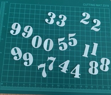 Cyfry  scrapki x 2  zestawy widoczne na zdjeciu