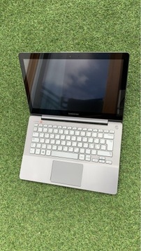 Laptop Ultrabook Samsung NP740U3E dotykowy