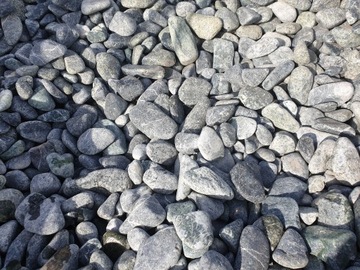 Ciemny Kamień ozdobny do ogrodu (Duży rozmiar)