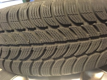 Komplet kół zimowych VW golf V 195/65R15