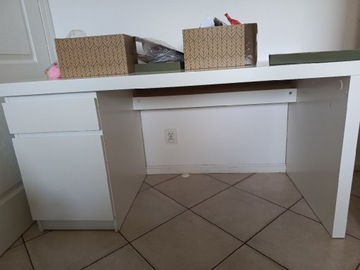 Duże biurko Ikea białe