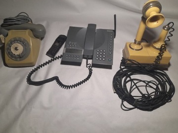 Stare telefony stacjonarne