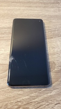 Samsung S10 uszkodzony