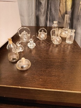 Stare szklane miniaturki 