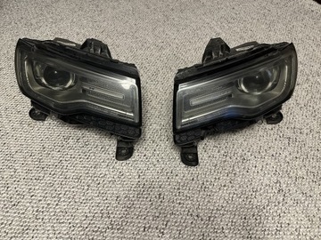 Lampy wk2 jeep grand cherokee bixenon skrętne