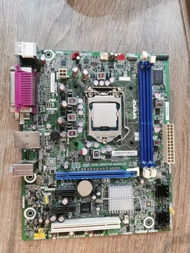 Intel Desktop Board DH61CR + i3-3225 + cooler
