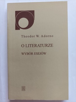 Adorno, O literaturze