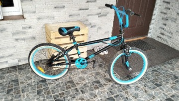 BMX Tabou GRAVITY 1.0 czarno-niebieski koła 20"