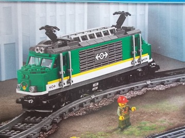 LEGO 60198 Lokomotywa z silnikiem 60336, 60337