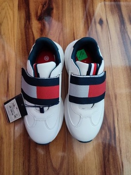 Tommy Hilfiger buty 30 rozmiar - nowe!