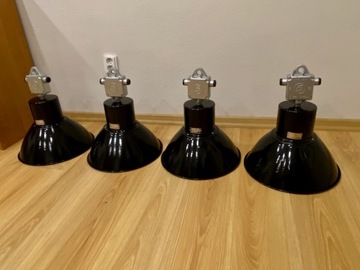 Lampa industriálna  4 sztuky odrestaurowane