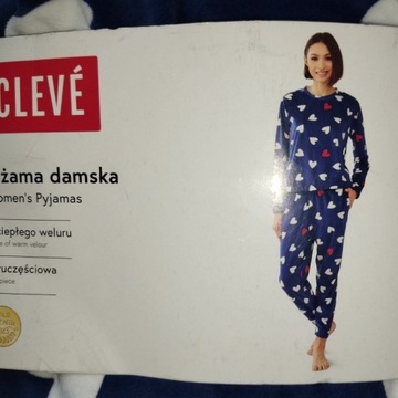 Nowa welurowa piżama damska w serduszka S 