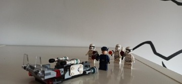 LEGO STAR WARS  śmigacz transportowy