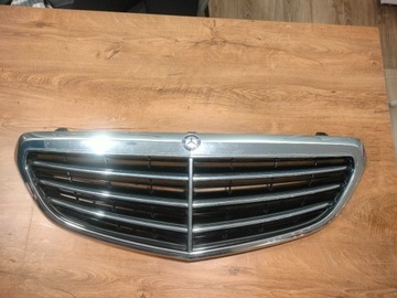 MERCEDES E KLASA W212 LIFT ATRAPA GRILL