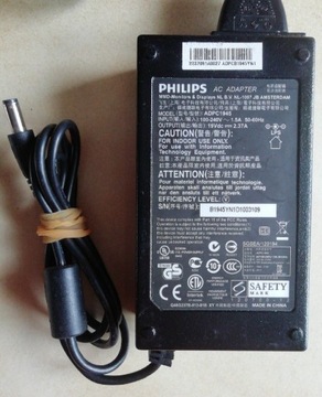 PHILIPS ADPC 1945 19Vdc 2,37A AC adapter
