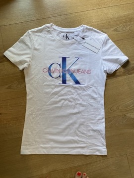 Calvin Klein Tshirt