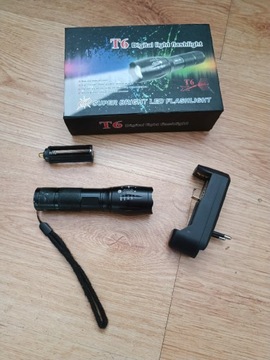 Latarka taktyczna Flashlight LED T6