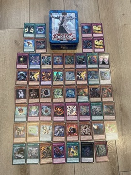 Zestaw włoskich kart Yu Gi Oh Mega Tin 2017 55 szt