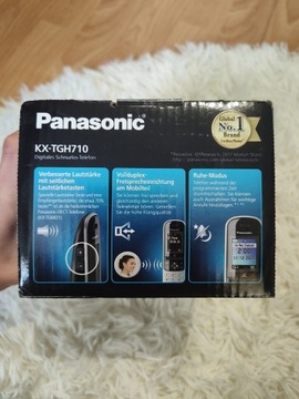 Telefon stacjonarny Panasonic KX-TGH710