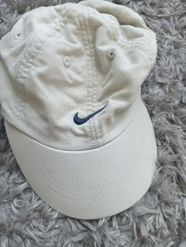 Nike czapka z daszkiem dziecięca 