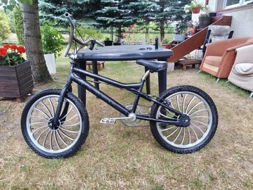 Rower: Czarny BMX