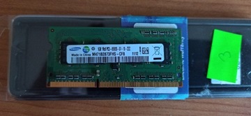 Pamięć RAM Samsung M471B2873FHS-CF8 1GB