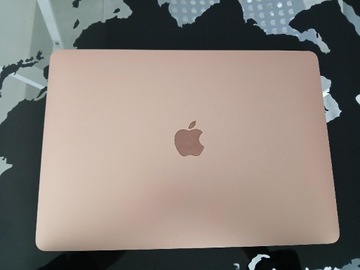 MacBook Air M1 8/256 GB A2337