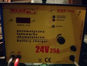 automatyczna ladowarka akumulatorów stefpol est519