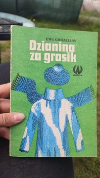 "Dzianina za grosik".