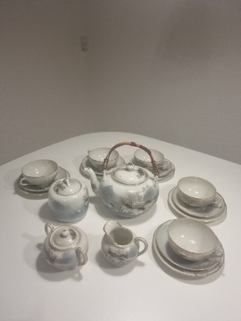 Japonska porcelana z widokiem na górę Fuji