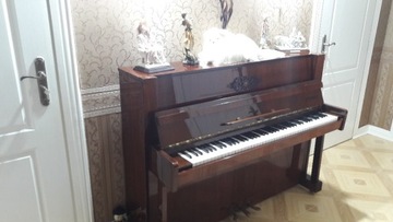 Pianino M-110 AKORD