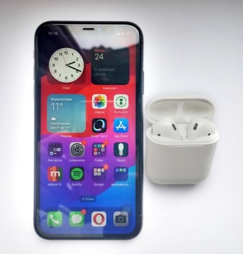 Iphone 11 64gb szary+ gratis Airpods 2 