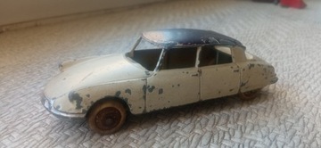 Dinky Toys citroen DS 19 24 c