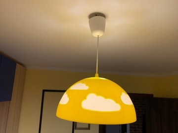 LAMPA IKEA SKOJIG ŻÓŁTY KOLOR CHMURY DZIECIĘCA