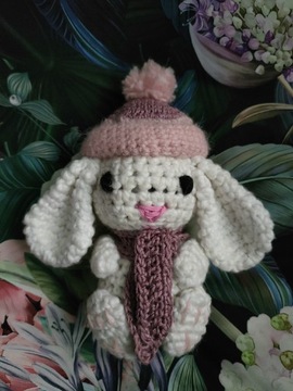 Amigurumi królik, zimowy królik, czapka, szalik 