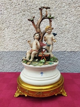 figurka porcelanowa capodimonte aniołki 26cm 73571